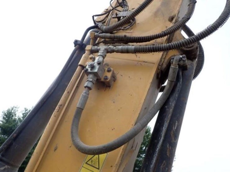 2017-caterpillar-315fl-image-29