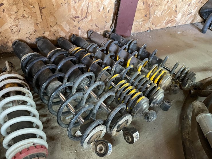 #9244-•-lot-of-shock-springs-image-6