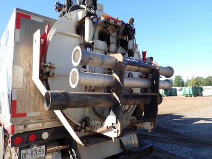2018-western-star-4700sb-image-36