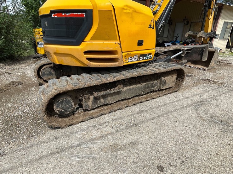 #9153-•-jcb-85-excavator-image-15