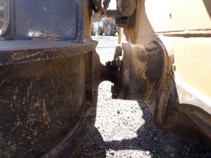 2016-deere-650k-xlt-image-33