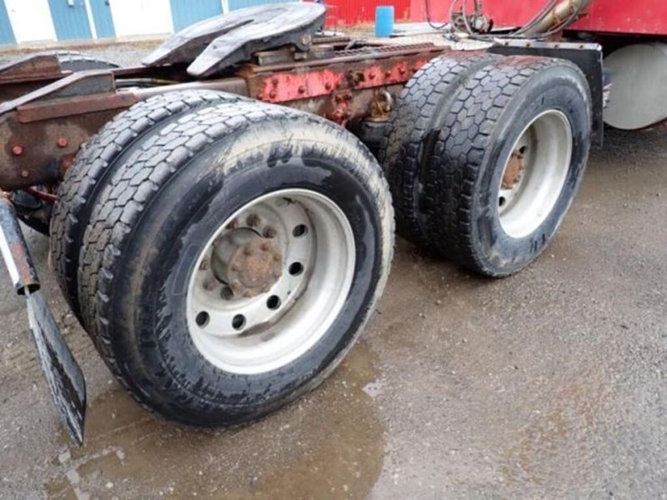 2006-kenworth-t800-image-51