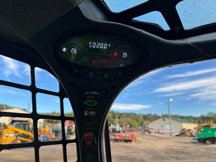 2024-bobcat-s650-image-18
