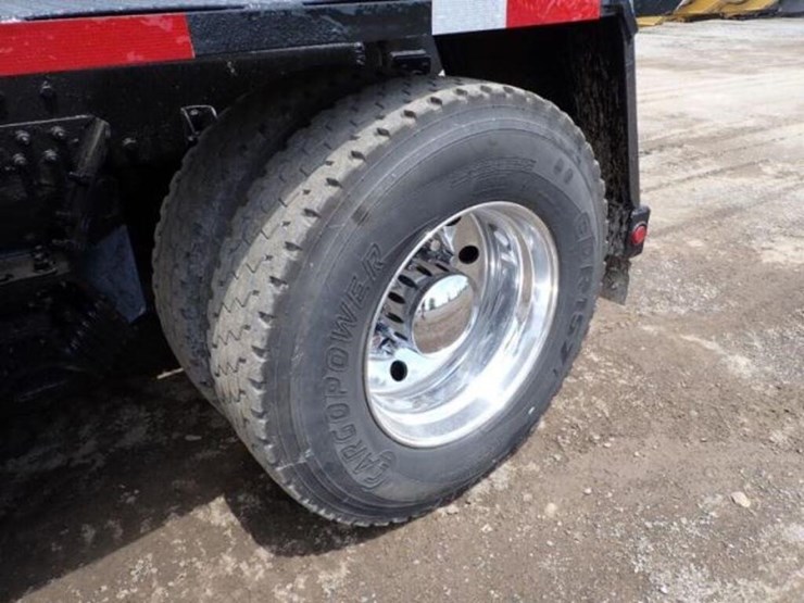2012-kenworth-t800-image-56
