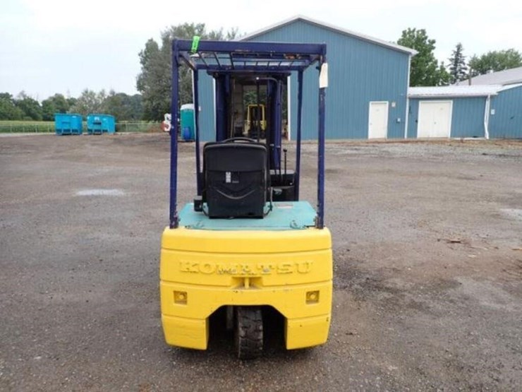 komatsu-fb15m-2-image-5