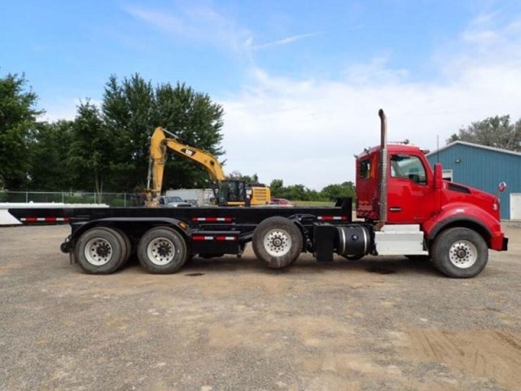 2016-kenworth-t880-image-4