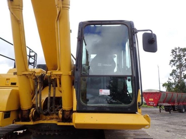 2020-komatsu-pc490-lc-11-image-21