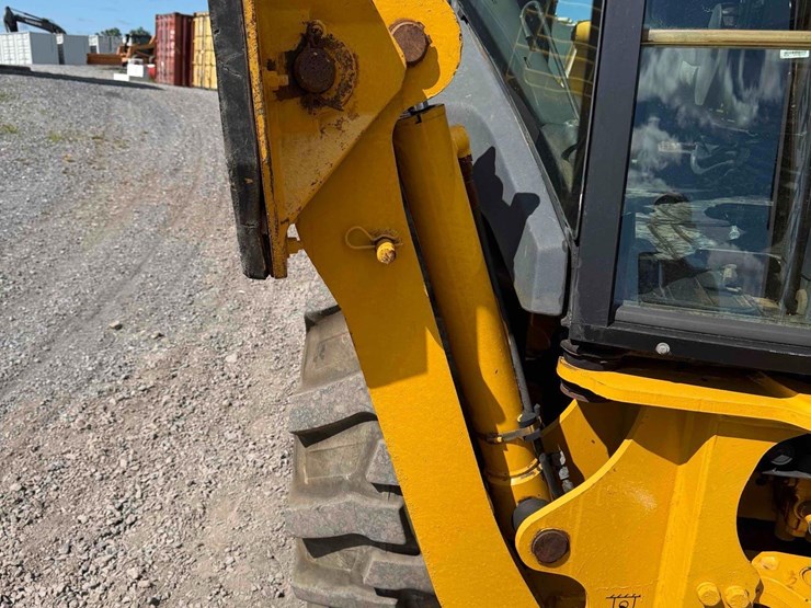 deere-310g-image-18