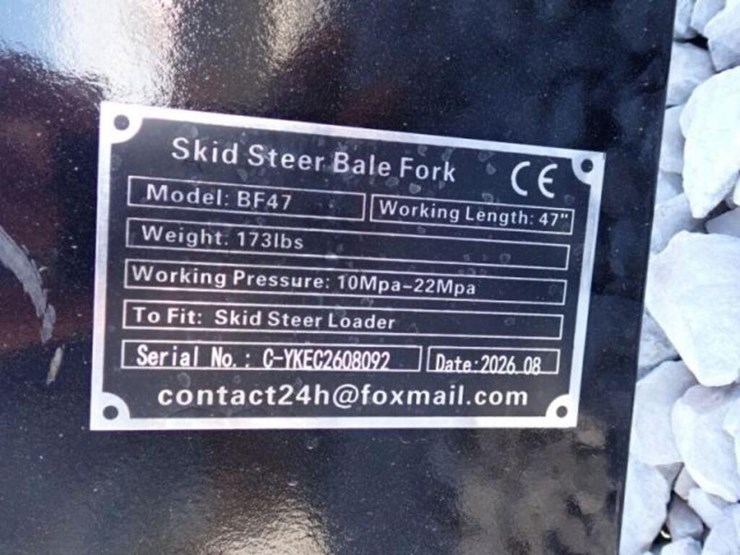 unused-2026-captok-skid-steer-bale-fork-image-2