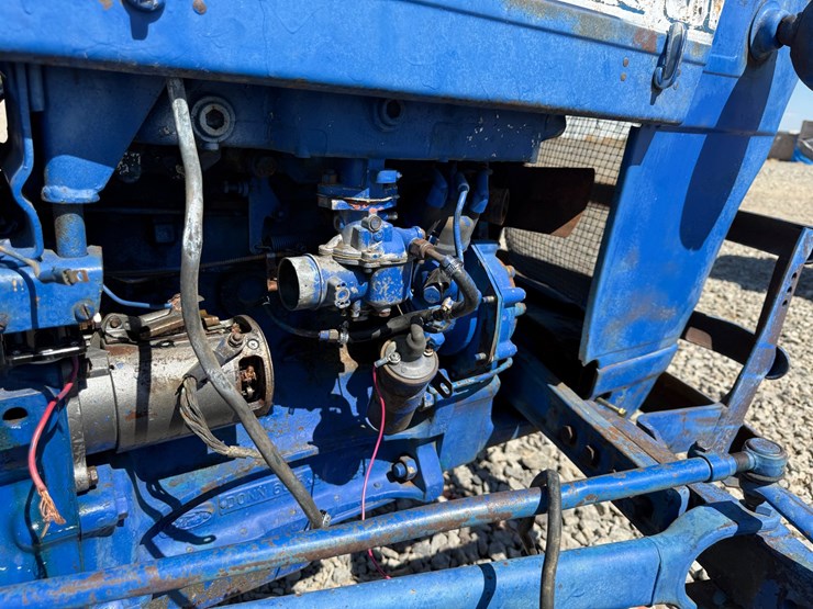 ford-tractor-image-16