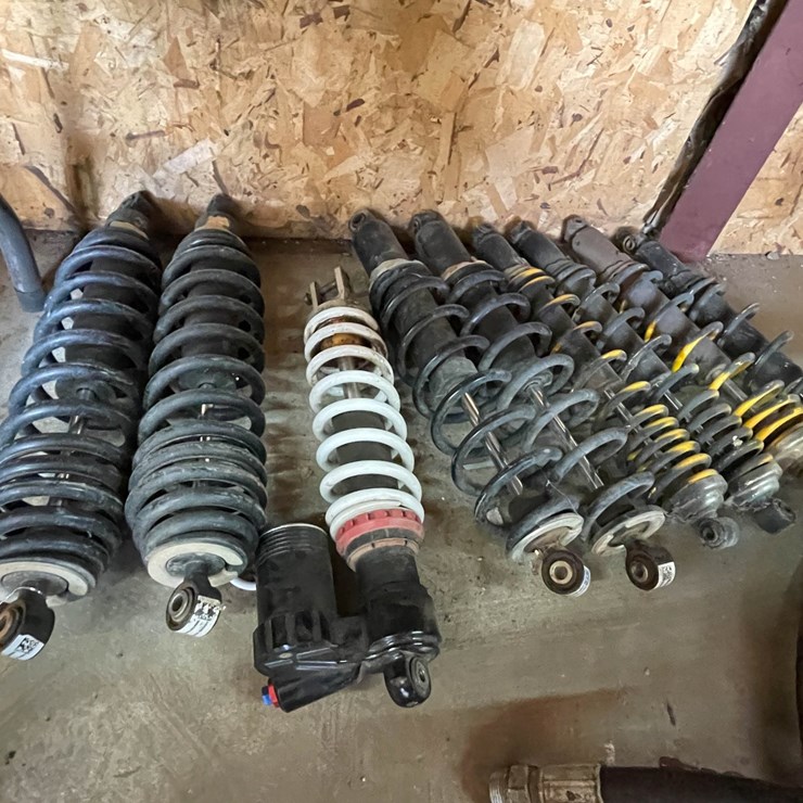#9244 • Lot of Shock Springs
