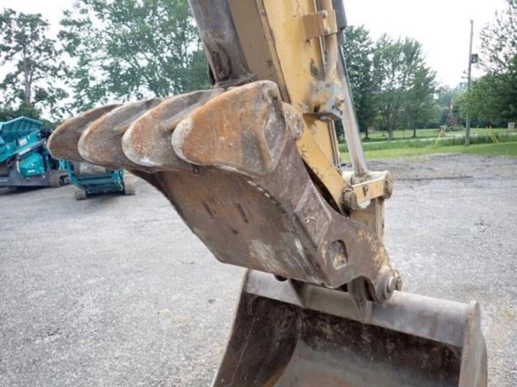 2017-caterpillar-315fl-image-27