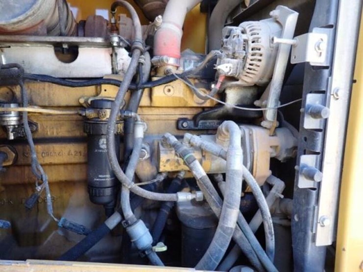 2015-deere-544k-image-63