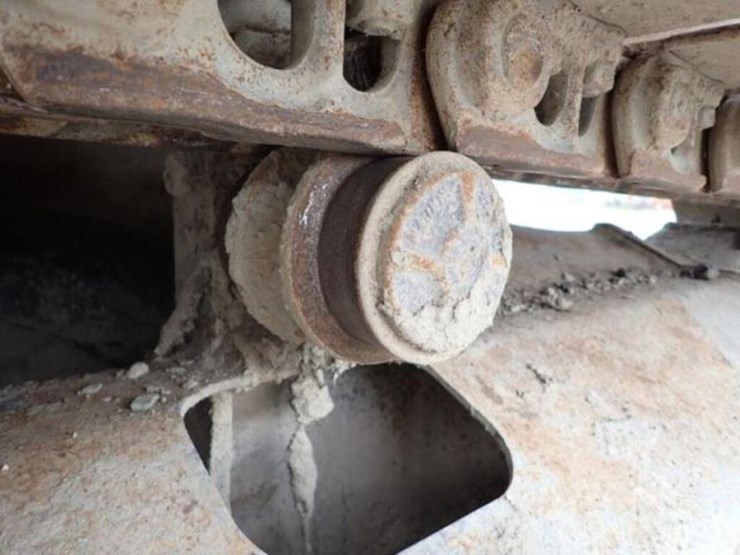 2017-caterpillar-315fl-image-47