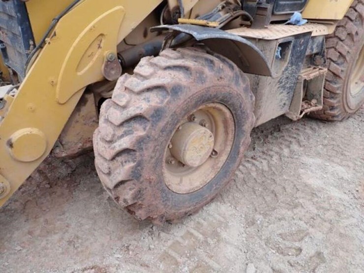 2016-caterpillar-430f2-it-image-24