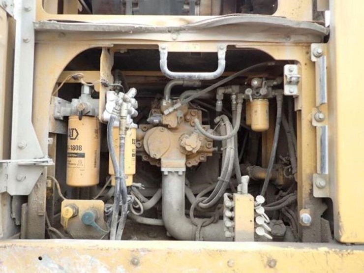 2015-caterpillar-336el-image-60