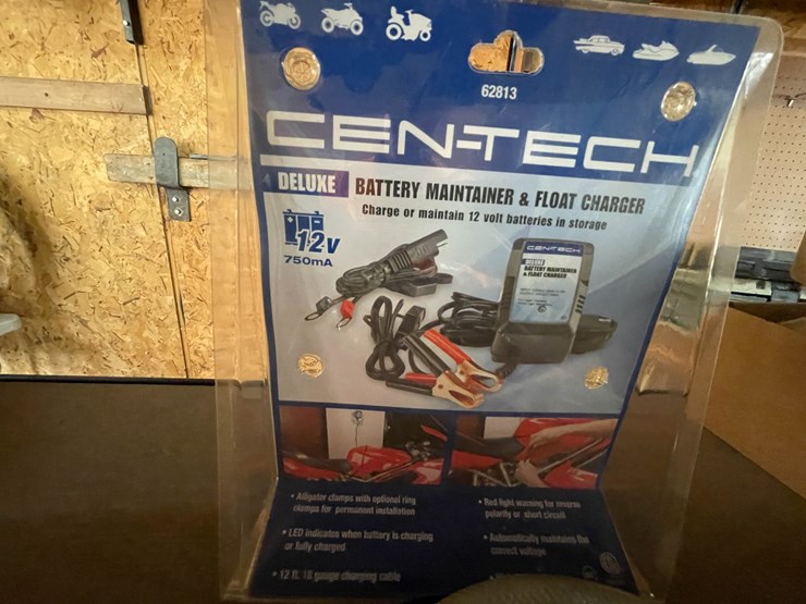 #9237-•-3rd-shelf-items-image-9