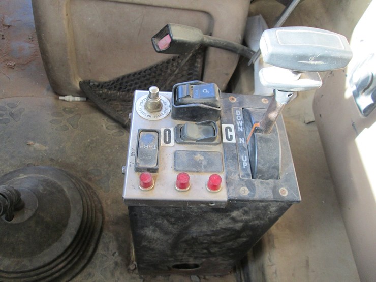 #46111-•-2008-mack-gu713-granite-single-cab-t/a-dump-truck-1m2ax04c08m001265-inv#46111-image-35