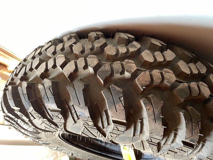 #9159-•-aurora-a/t-tire-for-a-can-am-maverick-image-2