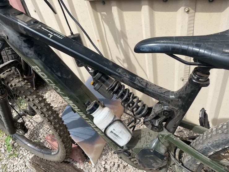 #9157-•-rocky-mountain-softail-e-bike-image-8