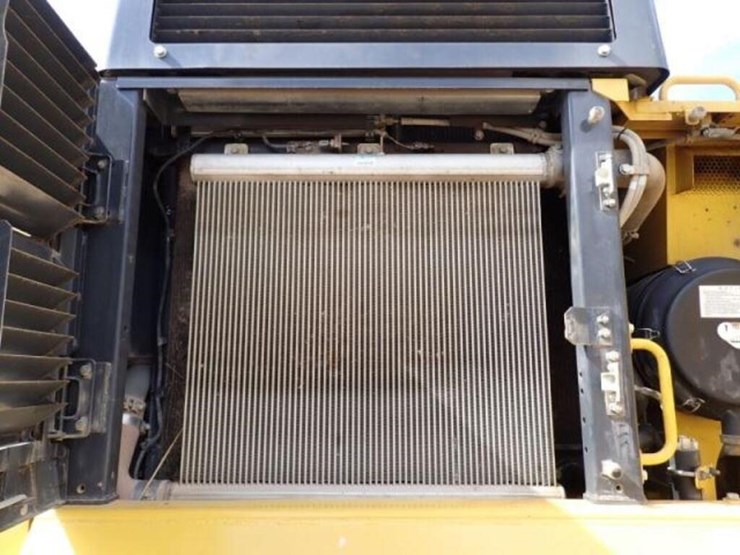 2020-komatsu-pc490-lc-11-image-60
