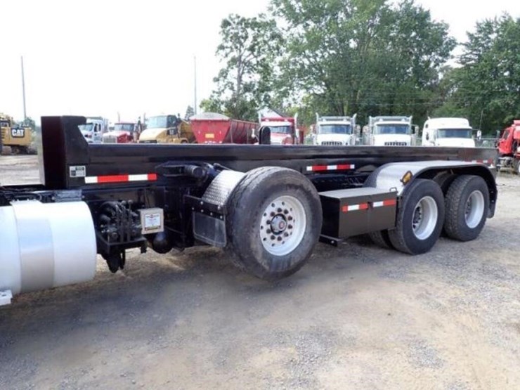 2016-kenworth-t880-image-40