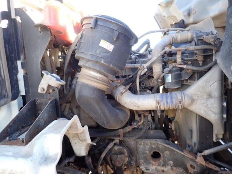2018-western-star-4700sb-image-23