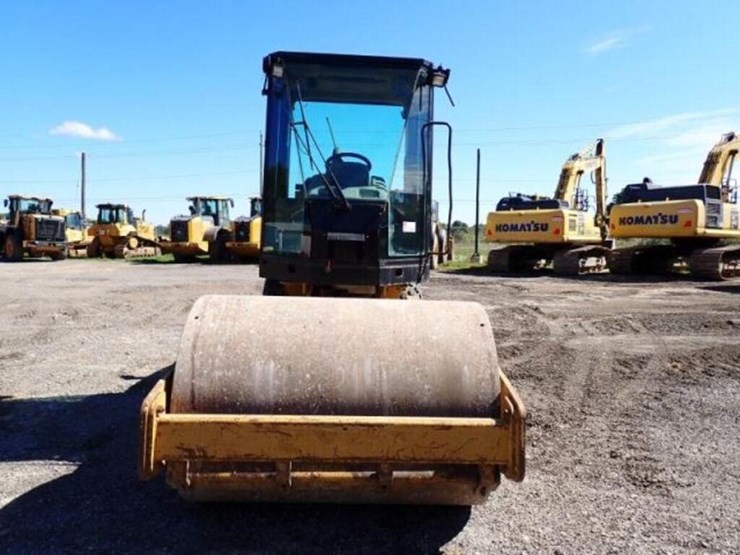 2011-caterpillar-cs44-image-2