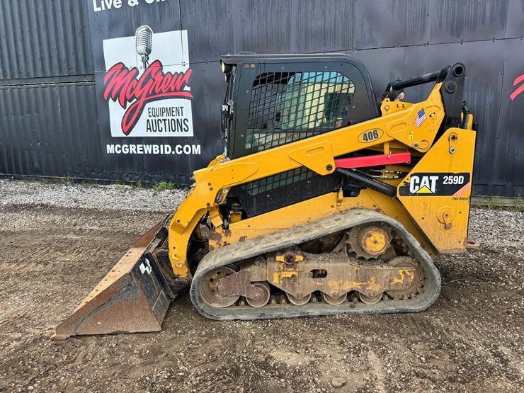 2016-caterpillar-259d-image-3