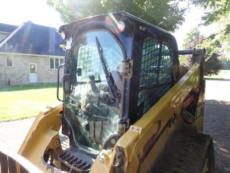 2019-caterpillar-259d-image-16