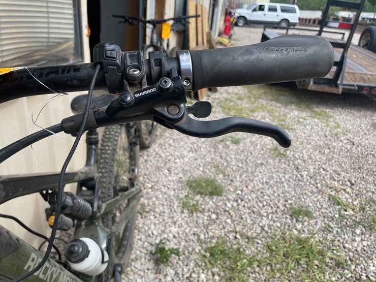 #9157-•-rocky-mountain-softail-e-bike-image-17