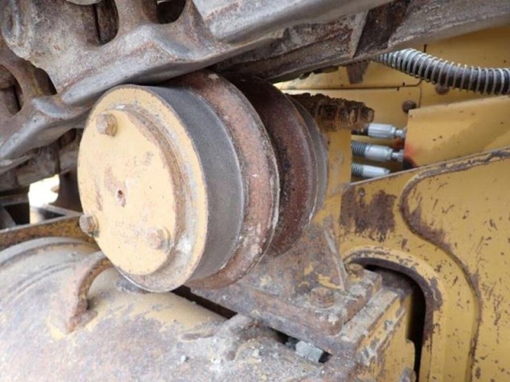 2013-caterpillar-d6n-xl-image-43