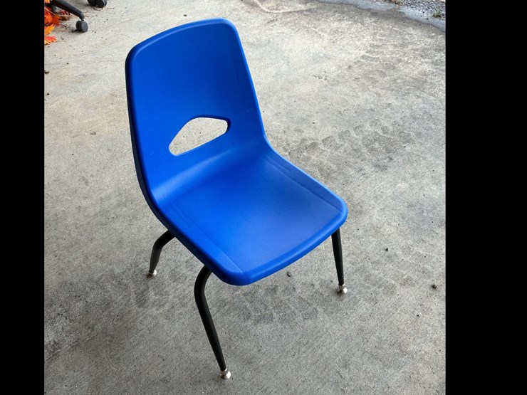 #116-•-(5)-chairs-image-1