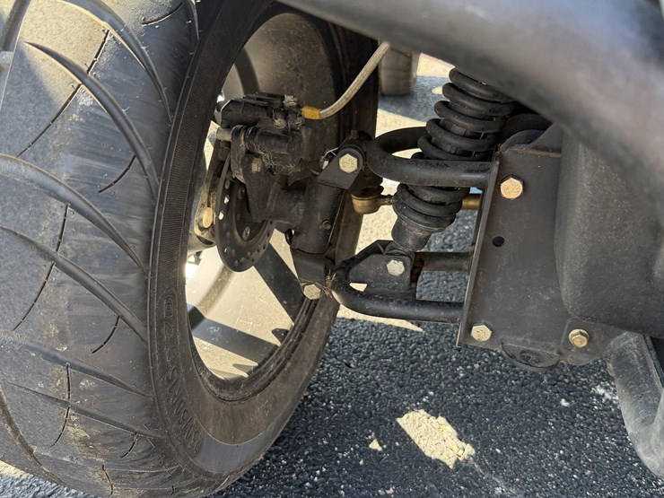 envy-nv4-neighborhood-vehicle-image-24