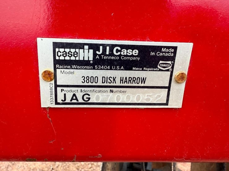 case-ih-3800-image-33
