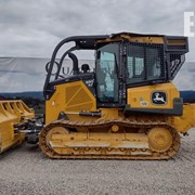DEERE 650 P-TIER XLT