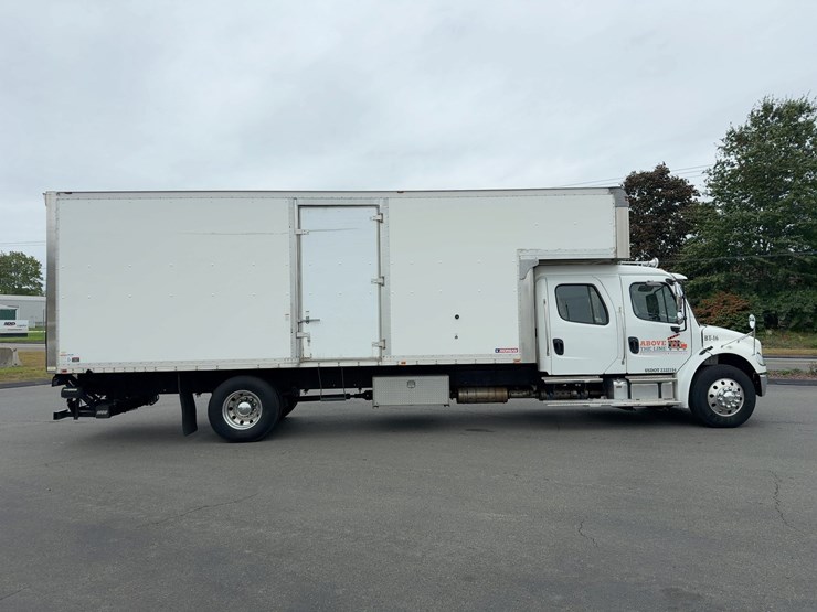 2015-freightliner-m2-s/a-box-truck-image-6