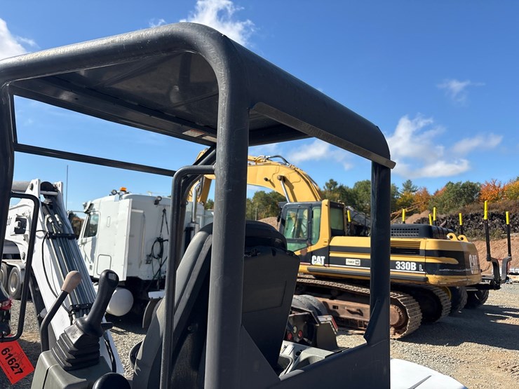 bobcat-e50-image-13