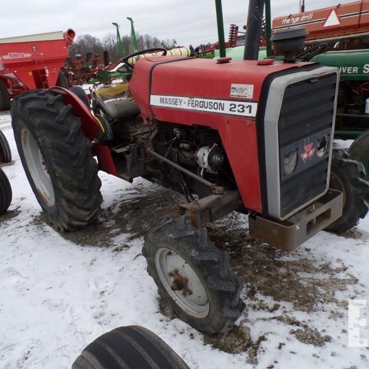 1989 MASSEY-FERGUSON 231