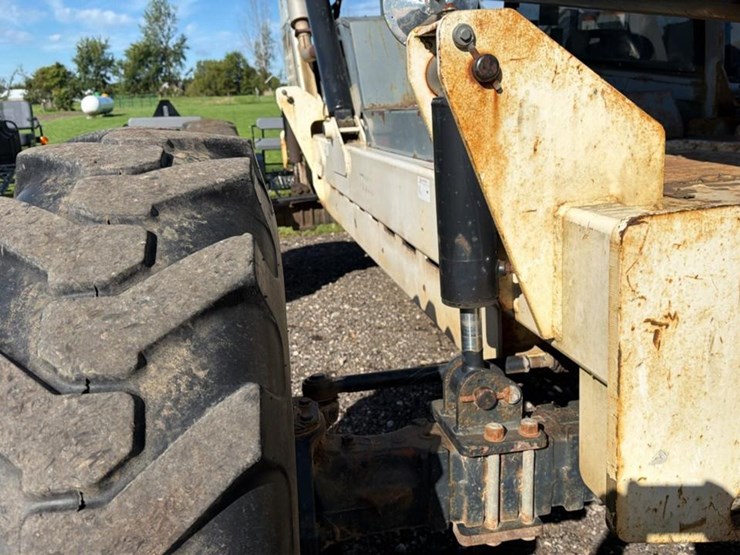 2004-terex-th644c-image-18