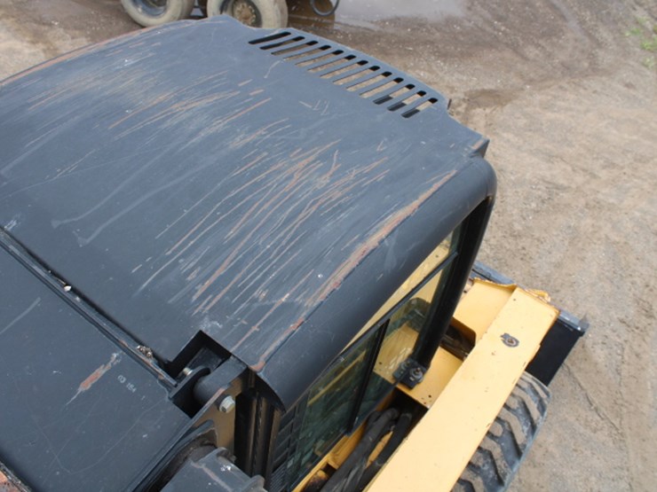 john-deere-260-image-33