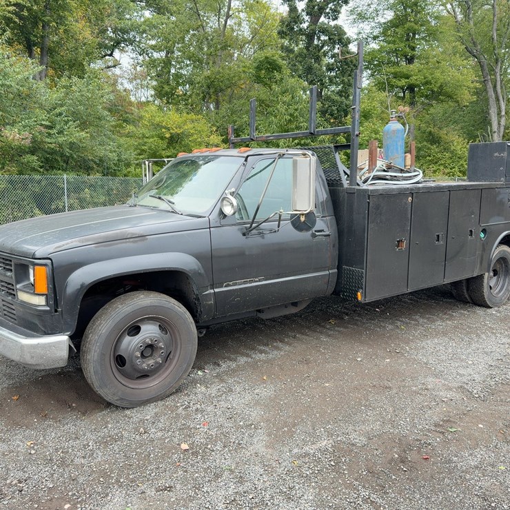 2000 CHEVROLET 3500HD