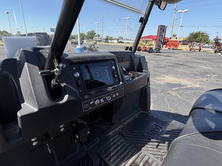 envy-nv4-neighborhood-vehicle-image-39