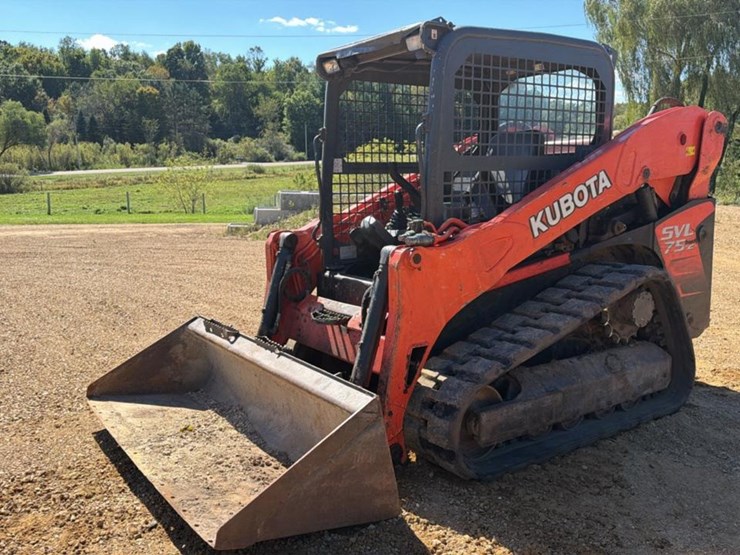 2014-kubota-svl75-2-image-1
