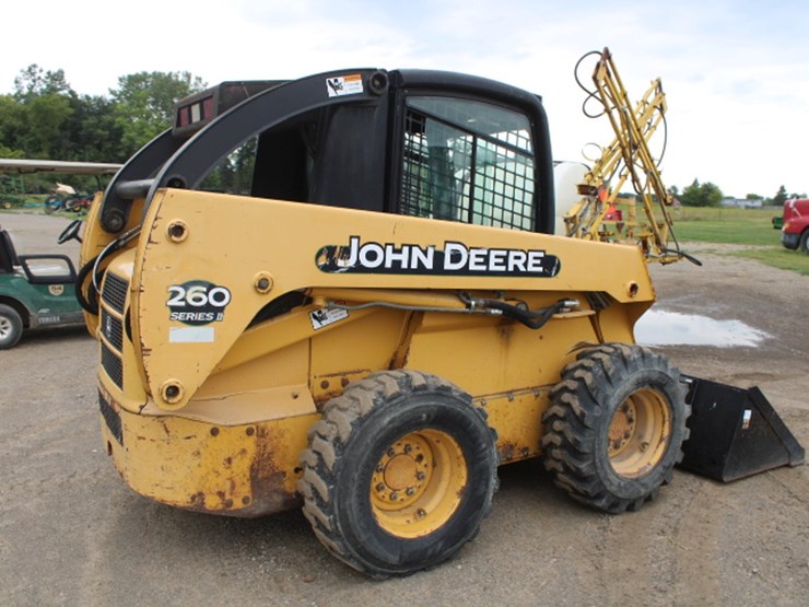 john-deere-260-image-12