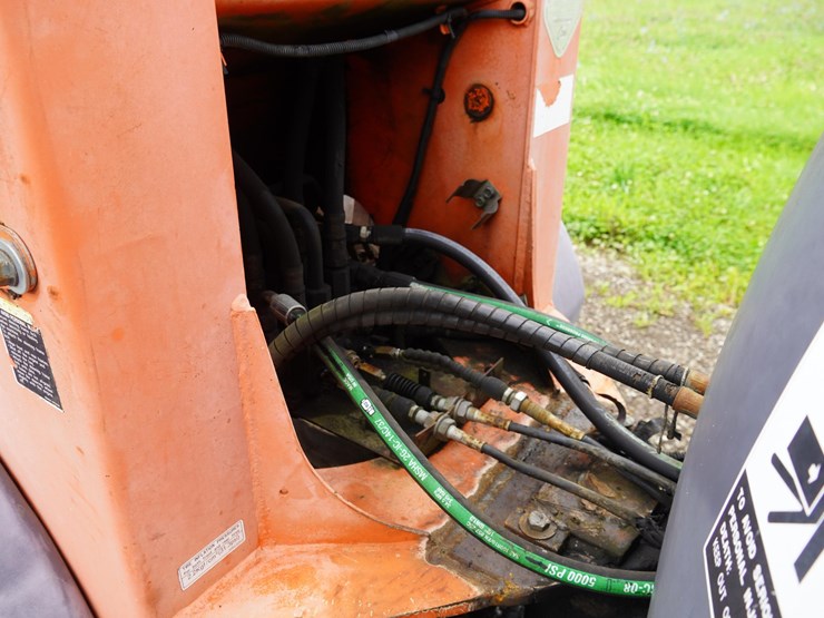 2005-kubota-r520s-image-28