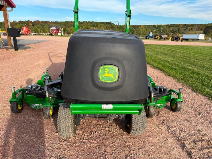 2016-john-deere-1600-turbo-image-22