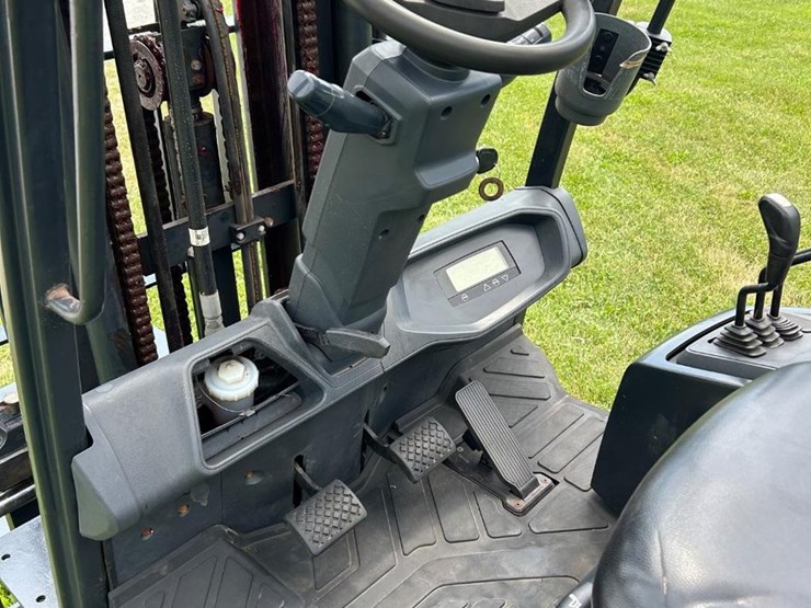 2021-doosan-gc30s-9-image-4
