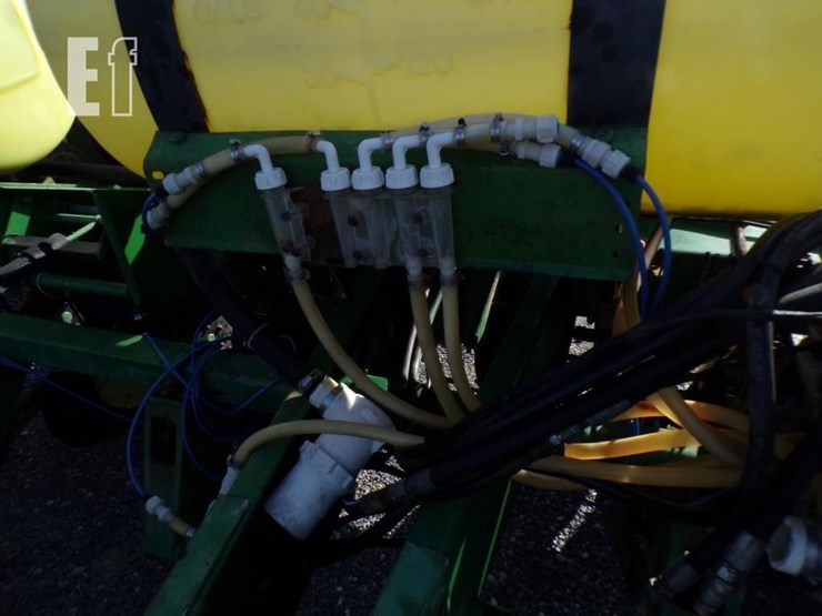john-deere-7200-image-9