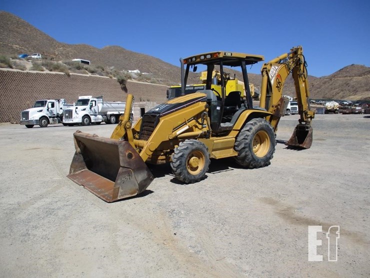 2005-caterpillar-430d-image-1